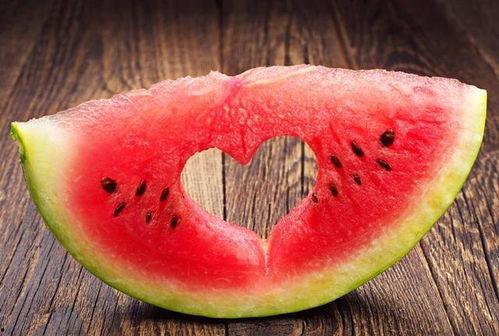 大瓜小瓜一起吃瓜,大瓜小瓜，一起畅享吃瓜乐趣