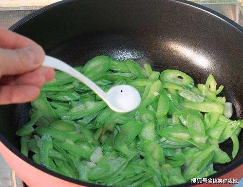 蔬菜蛇瓜怎么吃,探索蔬菜蛇瓜的美味烹饪技巧