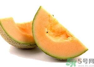吃哈密瓜应该怎么吃,轻松掌握正确吃法